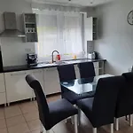 Balatinus Apartmanhaz * 시오포크