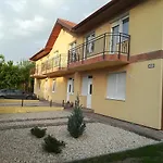 Apartment Balatinus Apartmanhaz