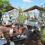 Balatinus Apartmanhaz *