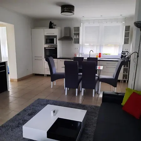 Balatinus Apartmanhaz * Шиофок