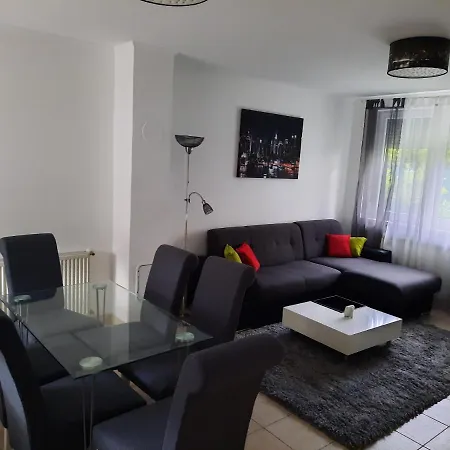 Balatinus Apartmanhaz Шиофок