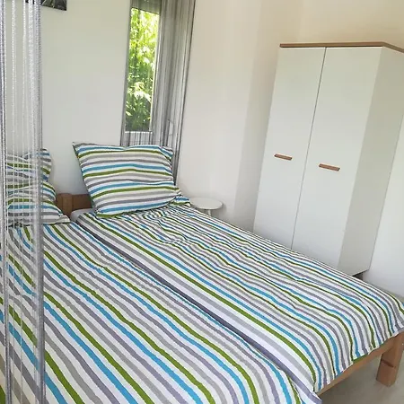 Balatinus Apartmanhaz 公寓 *