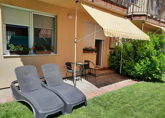 Balatinus Apartmanhaz * シオーフォク