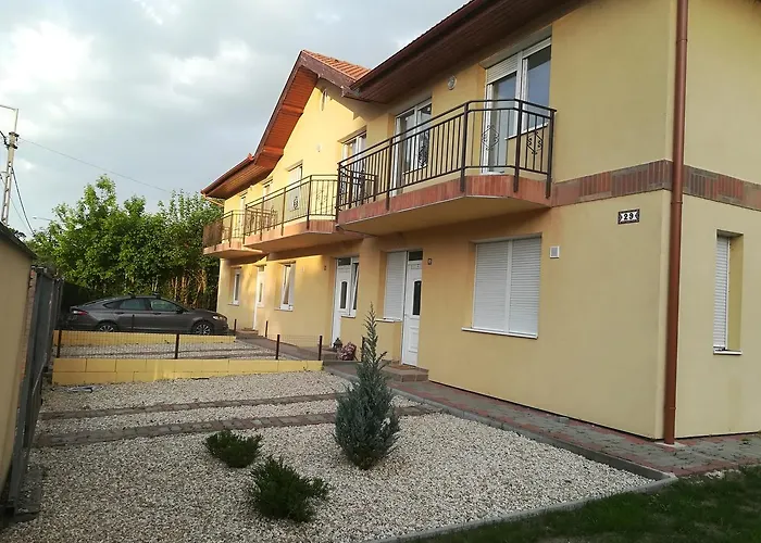 アパート Balatinus Apartmanhaz