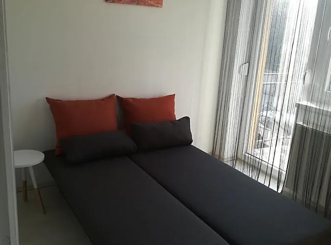 Balatinus Apartmanhaz アパート