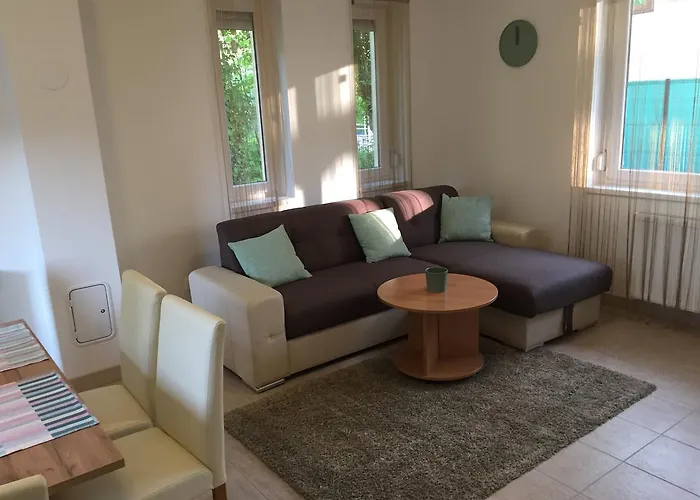 アパート Balatinus Apartmanhaz