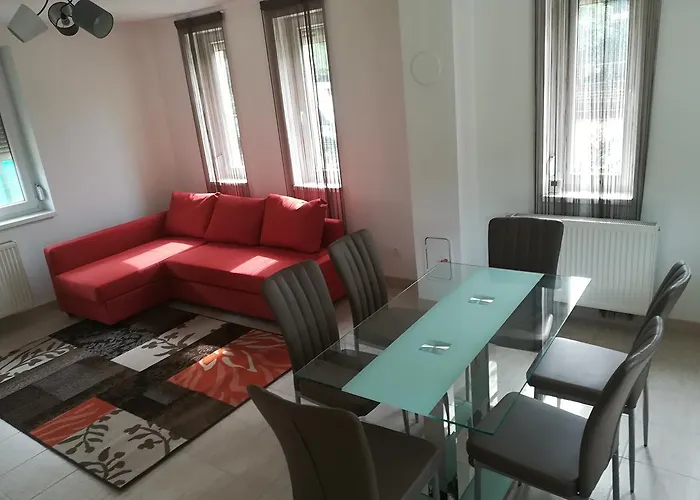 アパート Balatinus Apartmanhaz